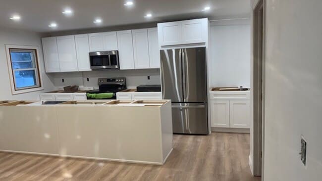 19 Henning Dr in Montrose, NY - Foto de edificio - Building Photo