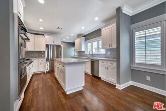 515 S Van Ness Ave in Los Angeles, CA - Building Photo - Building Photo