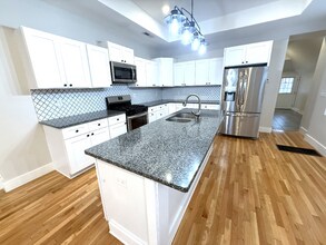 1435 Mellwood Ave in Louisville, KY - Building Photo - Building Photo