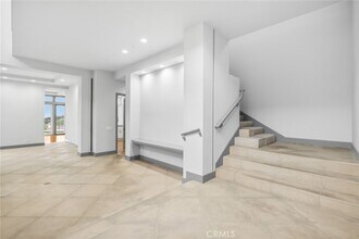 5 Torrey Pine Dr in Newport Beach, CA - Building Photo - Building Photo