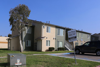 Otay Villas in San Diego, CA - Building Photo - Building Photo