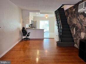 2408 S Sartain St in Philadelphia, PA - Building Photo - Building Photo