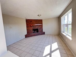 707 S 24th St in Rogers, AR - Building Photo - Building Photo