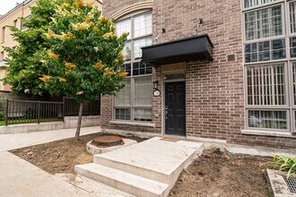 216 Brandon Ave in Toronto, ON - Building Photo - Building Photo