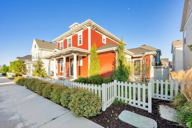 5171 W Dock St in South Jordan, UT - Building Photo - Building Photo