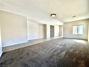 2978 Tara Murphy Dr in Henderson, NV - Building Photo - Building Photo