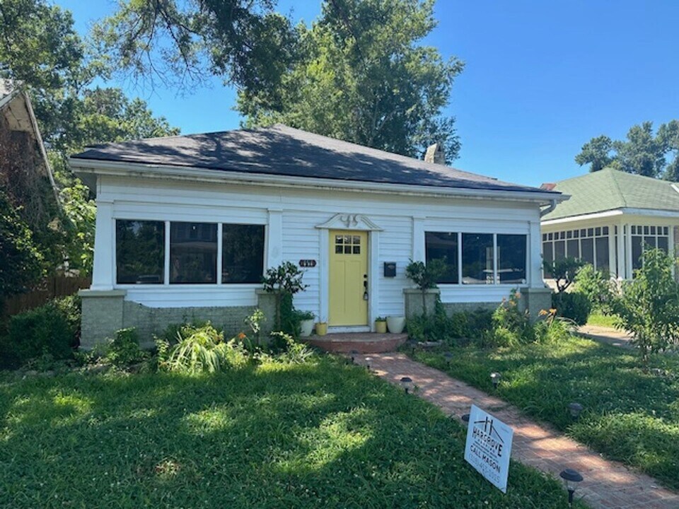 451 Gladstone Blvd in Shreveport, LA - Building Photo