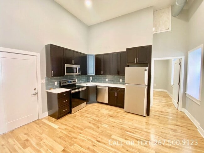 property at 1523 W Girard Ave