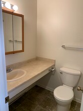 10 Belchertown Rd in Amherst, MA - Building Photo - Building Photo