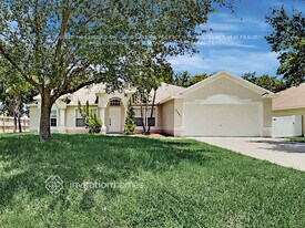 3321 SW Savona Blvd in Port St. Lucie, FL - Building Photo