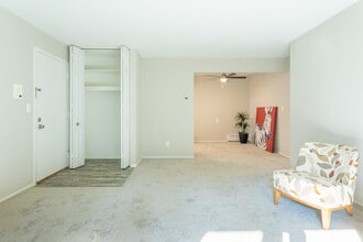 Pine Valley in Ann Arbor, MI - Building Photo - Interior Photo