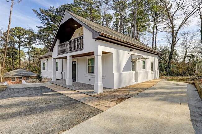 1887 Shalimar Dr NE in Atlanta, GA - Building Photo - Building Photo