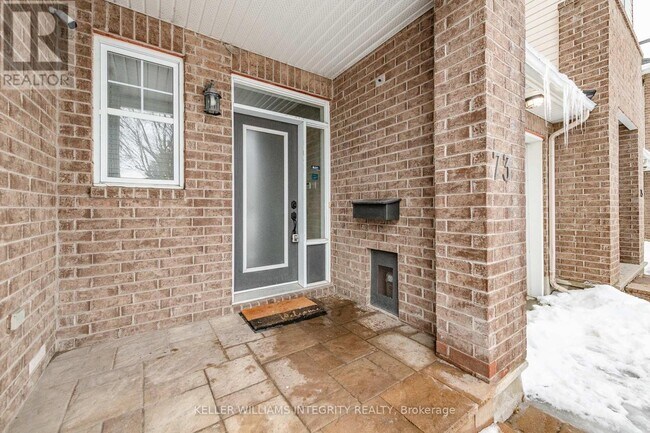 73 Hatchley Rd in Ottawa, ON - Building Photo - Building Photo