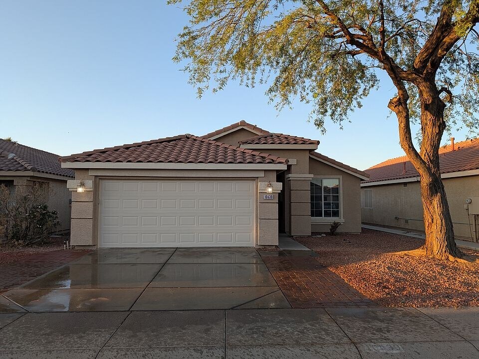 10430 W Orange Dr in Glendale, AZ - Building Photo