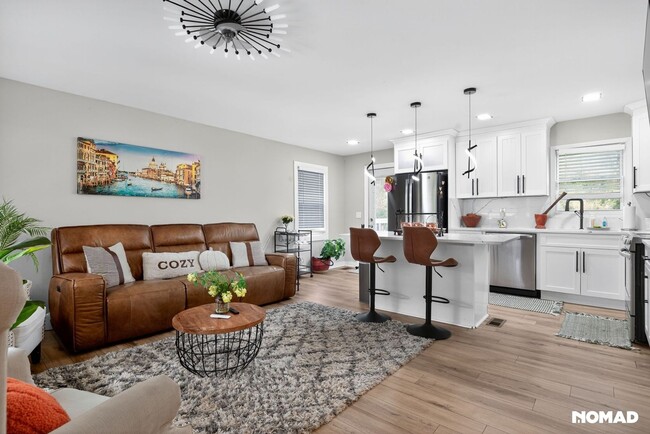 property at 2022 Boulderview Dr SE