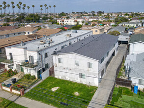 16200 S Ainsworth St in Gardena, CA - Building Photo - Building Photo