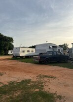 120 George Bennett Rd in Lucedale, MS - Building Photo