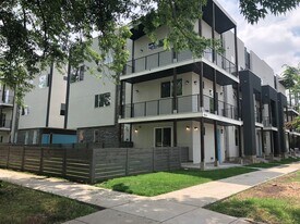 2030 E 20th Ave in Denver, CO - Building Photo