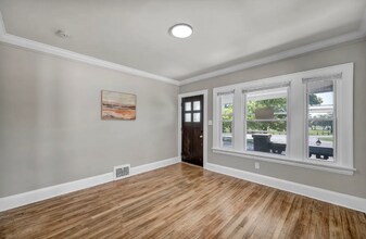 11125 Melba Ave in Cleveland, OH - Building Photo - Building Photo