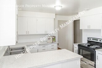13915 E 4th Ave in Spokane Valley, WA - Foto de edificio - Building Photo