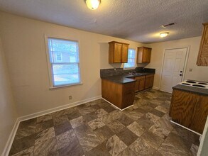 830 Woodside Ave in Columbia, SC - Building Photo - Building Photo
