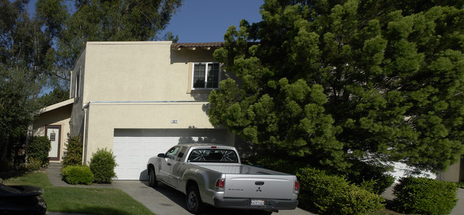 1071 Esplanade Pl in Walnut Creek, CA - Building Photo - Building Photo