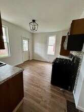 322 Delaware Ave in Scottdale, PA - Building Photo - Building Photo
