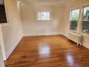 3387 Washington Blvd in Cleveland Heights, OH - Building Photo - Building Photo