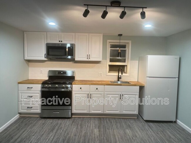 3512 Pocono Park Dr