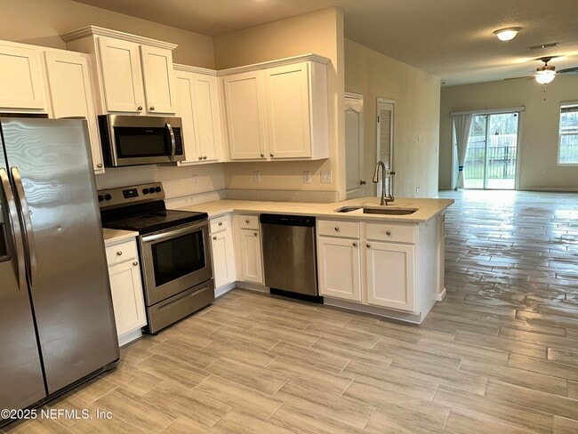 8064 Echo Springs Rd in Jacksonville, FL - Building Photo - Building Photo