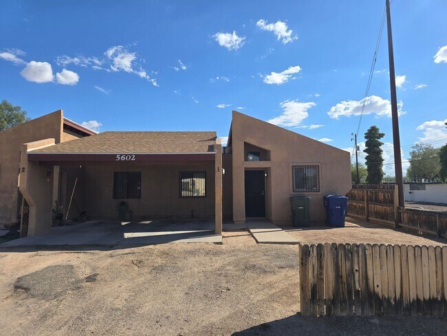 5602 E 26th St in Tucson, AZ - Building Photo - Building Photo