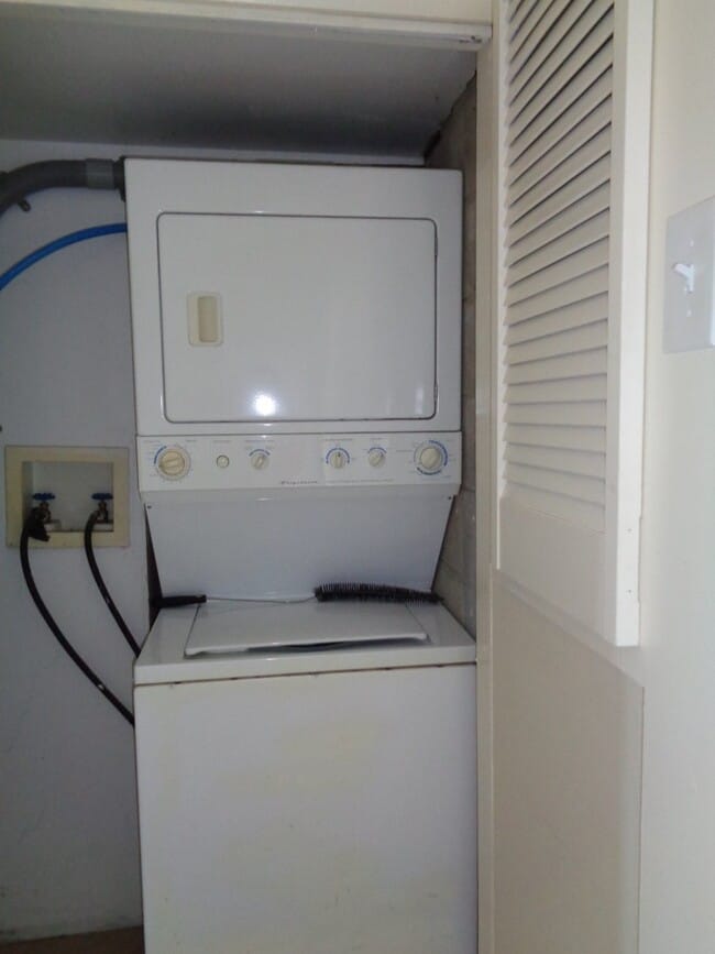 property at 1133 N Fletcher Ave