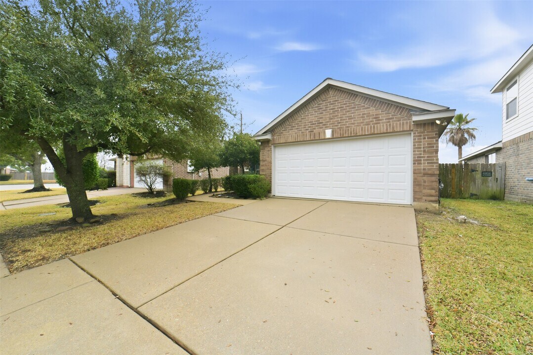 19907 Parkstone Bend Ln in Katy, TX - Building Photo
