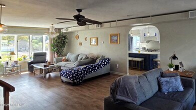 118 Alhama Dr in Brick, NJ - Building Photo - Building Photo