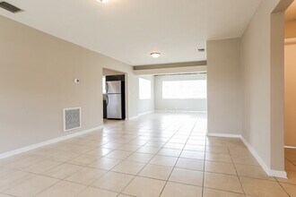 2623 Mayo St in Hollywood, FL - Building Photo - Building Photo