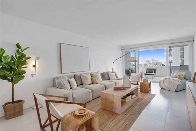 property at 333 Sunset Dr