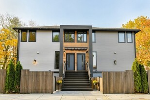 65 Alpine St, Unit 65 Apartamentos