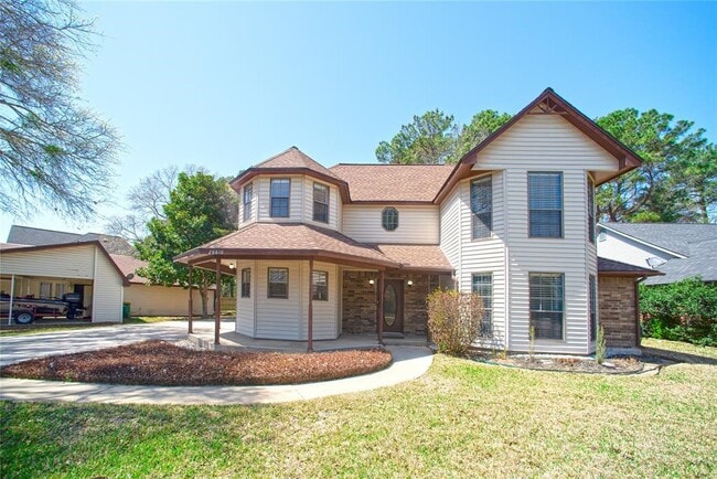 property at 28816 S Diamondhead
