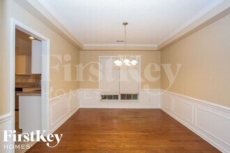 6425 Skyline Dr in Charlotte, NC - Building Photo - Building Photo