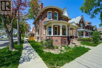 200 Park Ave in Brantford, ON - Building Photo - Building Photo