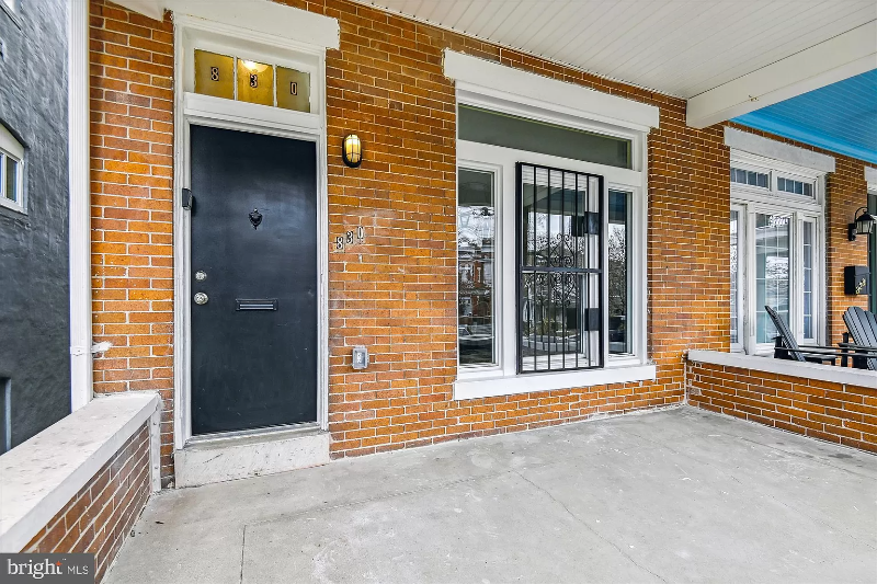 830 Brooks Ln-Unit -Unit 2 in Baltimore, MD - Foto de edificio