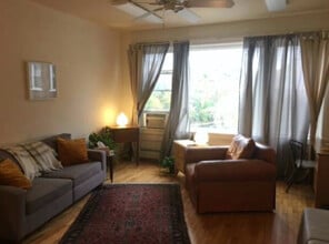 54 Main St in Middlebury, VT - Building Photo - Building Photo