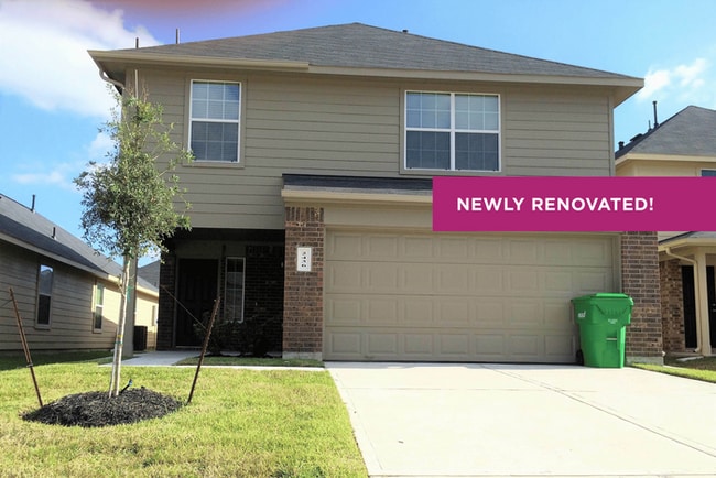 2436 W Werrington Way in Houston, TX - Building Photo - Building Photo