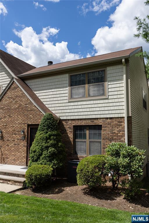 101 Oak St in Oakland, NJ - Building Photo - Building Photo