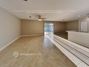 560 SW Nagle Pl in Port St. Lucie, FL - Building Photo - Building Photo