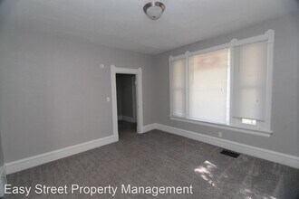 805 W 15th St in Davenport, IA - Building Photo - Building Photo