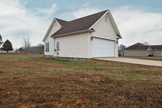 15 Goldenrod Dr in Elizabethtown, KY - Building Photo - Building Photo