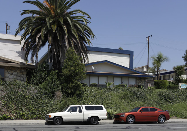 1737 W Malvern Ave in Fullerton, CA - Building Photo - Building Photo