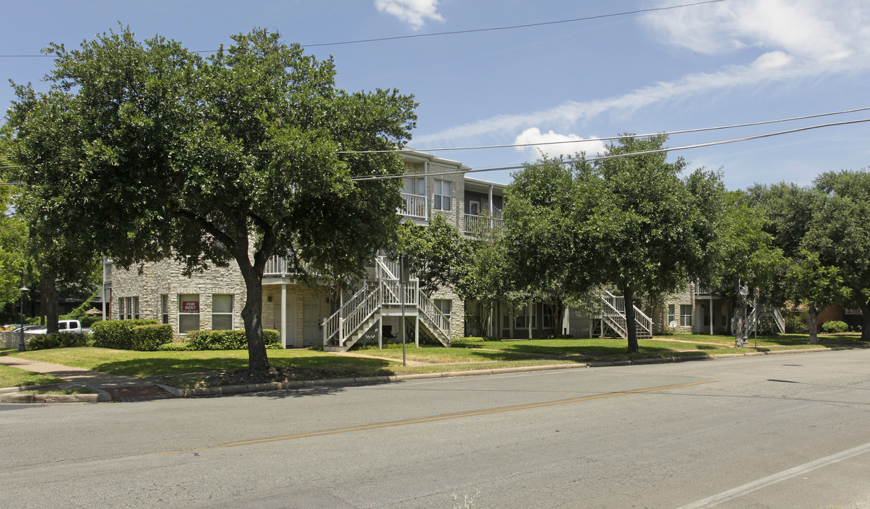3400 Speedway in Austin, TX - Foto de edificio