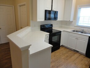 4012 Mackinac Island Ln in Raleigh, NC - Building Photo - Building Photo